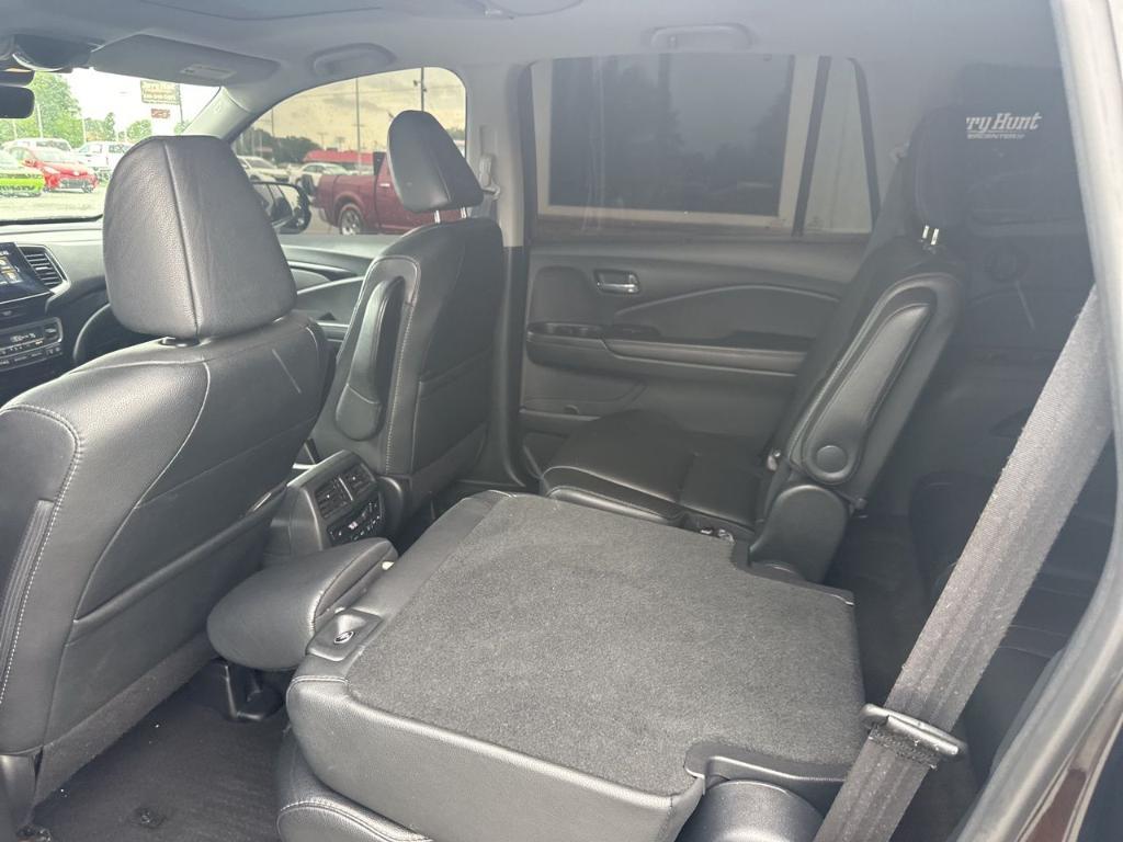 used 2022 Honda Pilot car, priced at $36,700