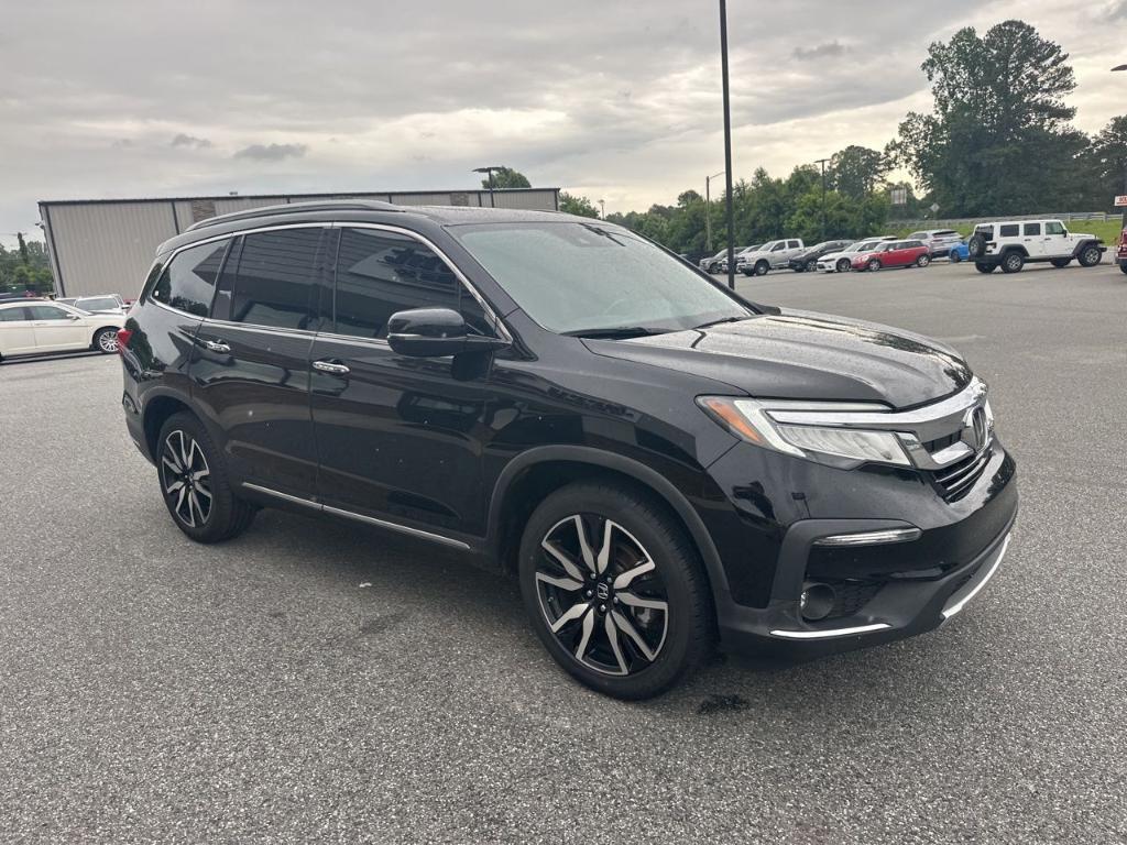 used 2022 Honda Pilot car, priced at $36,700