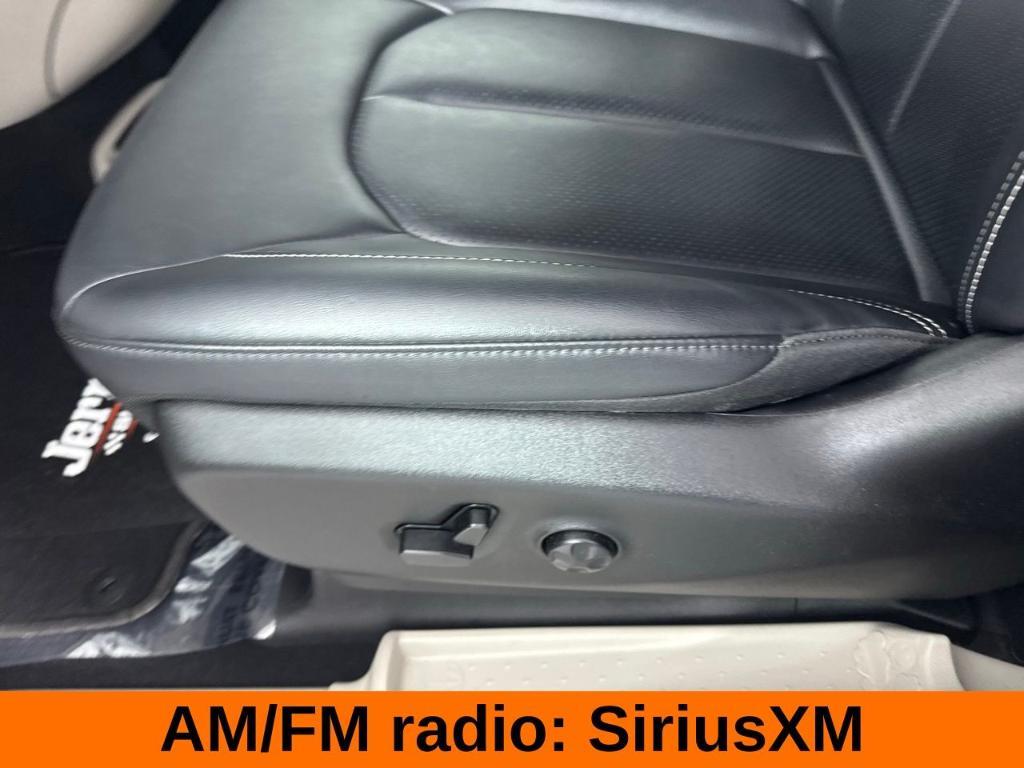 used 2024 Chrysler Pacifica car, priced at $30,400