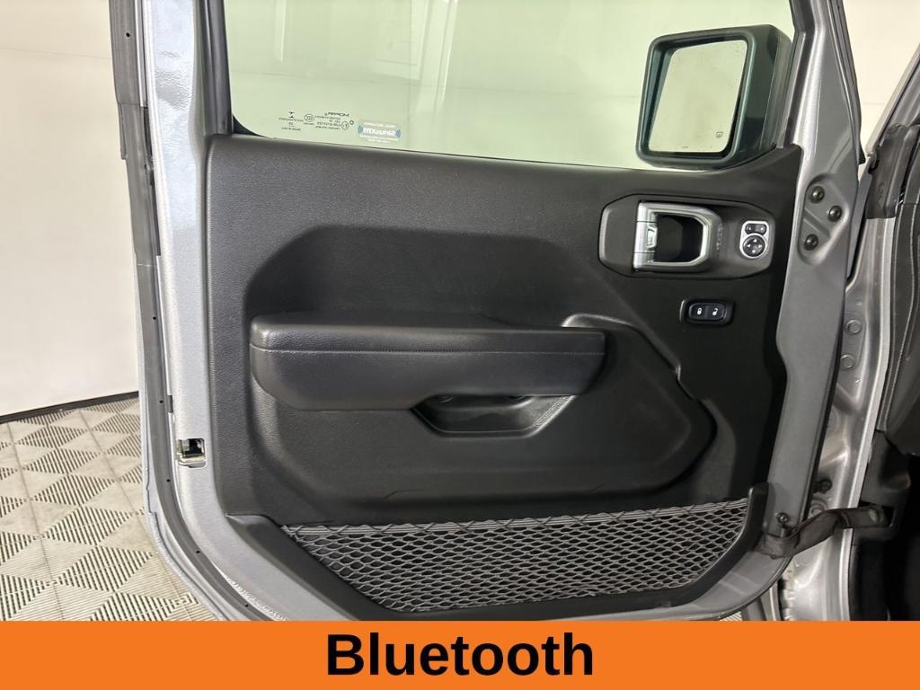 used 2021 Jeep Wrangler Unlimited car, priced at $33,900