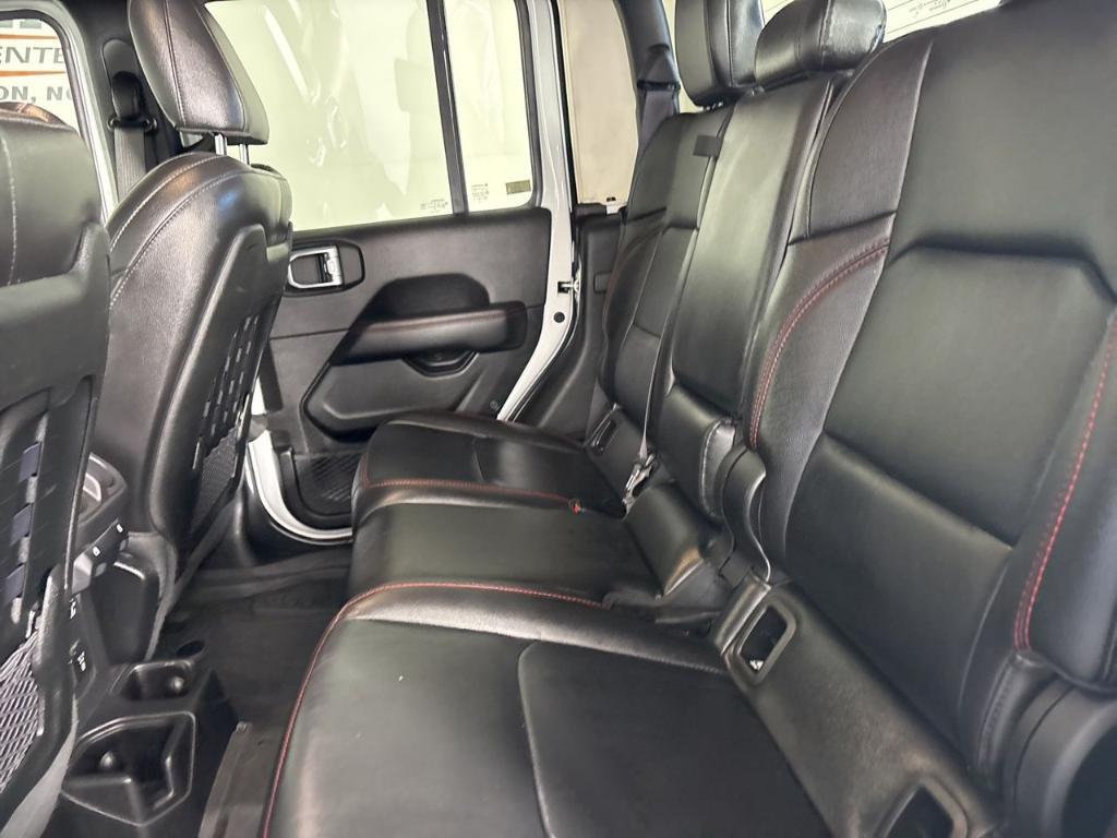 used 2023 Jeep Gladiator car, priced at $40,385