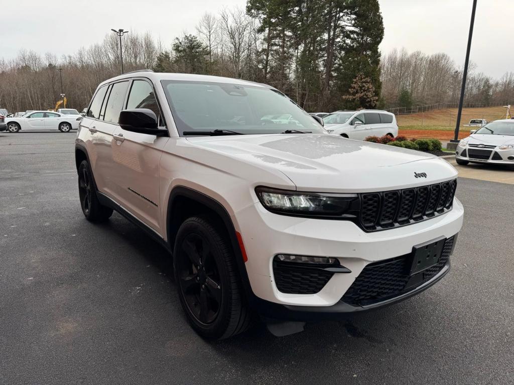 used 2023 Jeep Grand Cherokee car, priced at $33,300