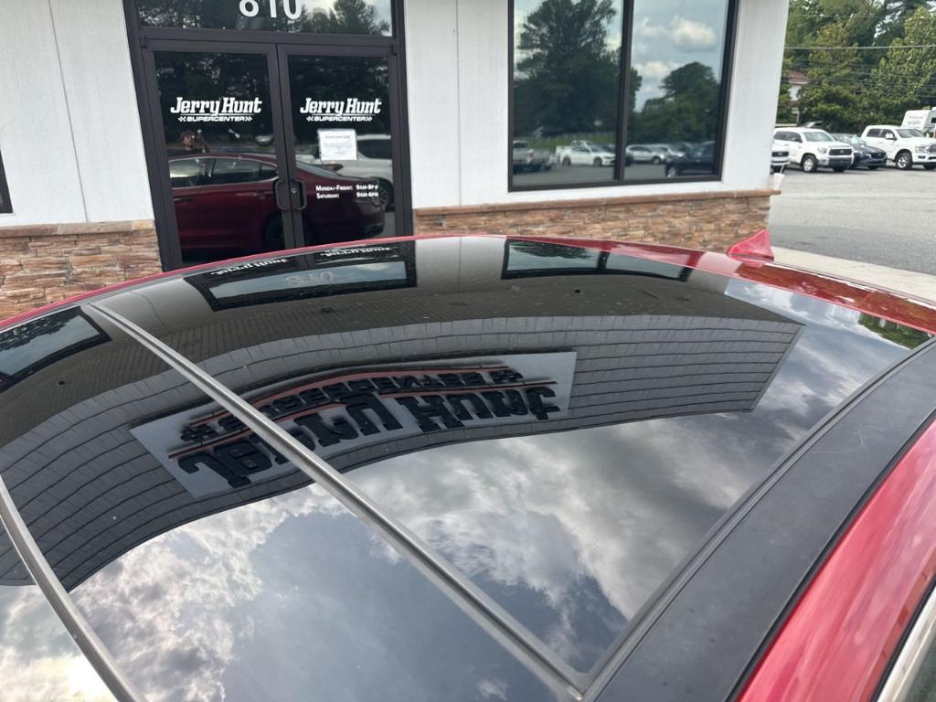 used 2021 Genesis G70 car, priced at $27,300