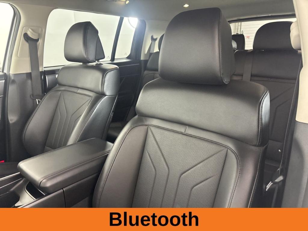 used 2024 Hyundai Santa Fe car, priced at $27,123