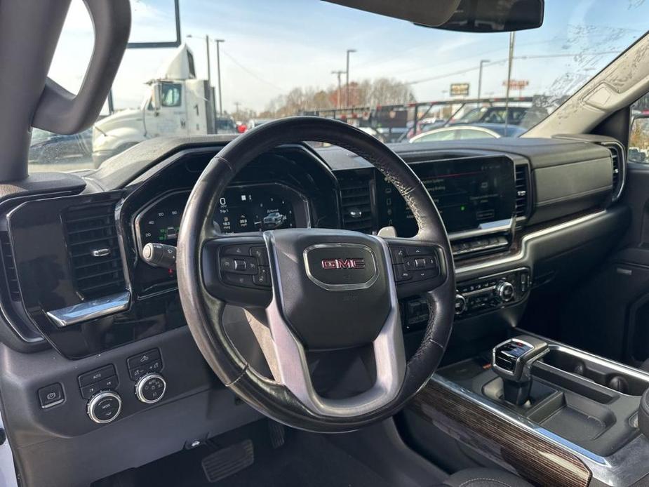 used 2022 GMC Sierra 1500 car, priced at $41,146