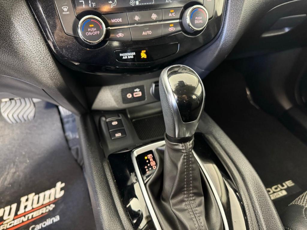 used 2022 Nissan Rogue Sport car, priced at $19,300