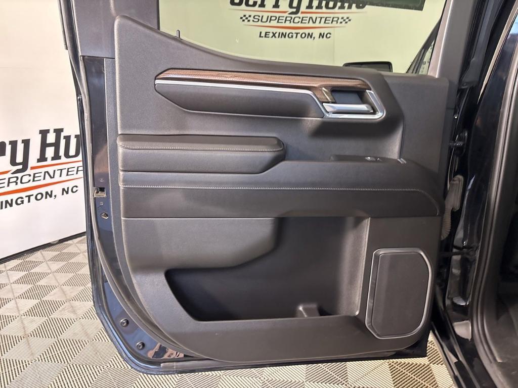 used 2023 Chevrolet Silverado 1500 car, priced at $35,589