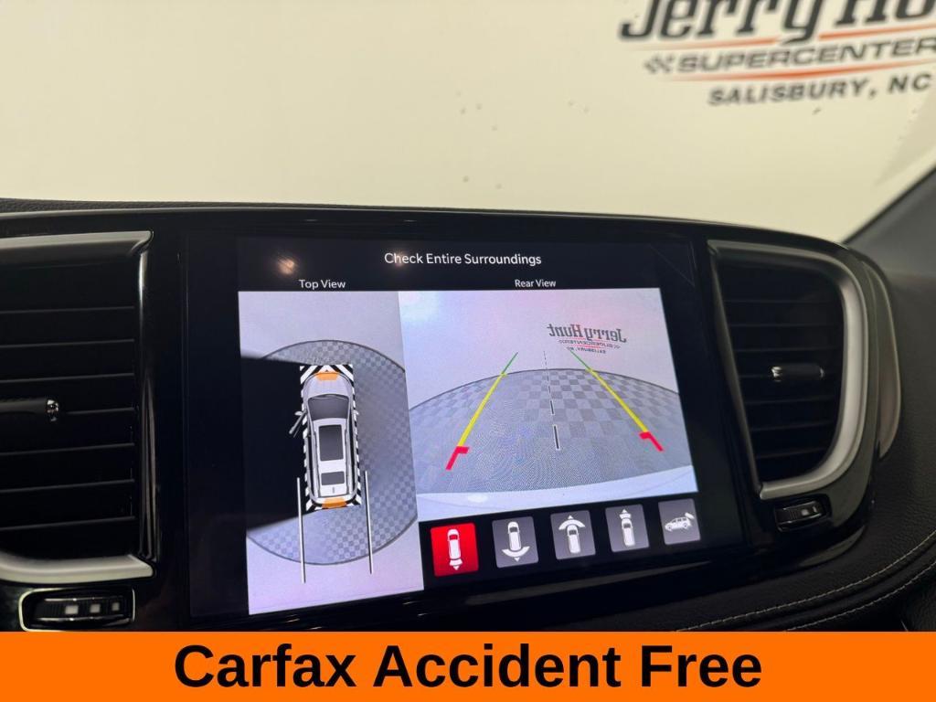 used 2024 Chrysler Pacifica car, priced at $38,000