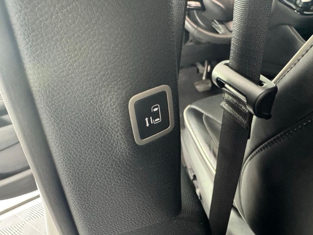 used 2024 Chrysler Pacifica car, priced at $38,000