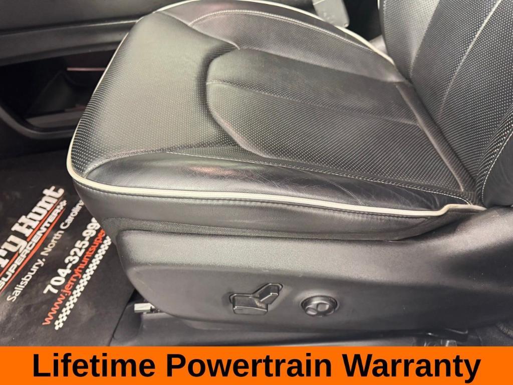 used 2024 Chrysler Pacifica car, priced at $38,000