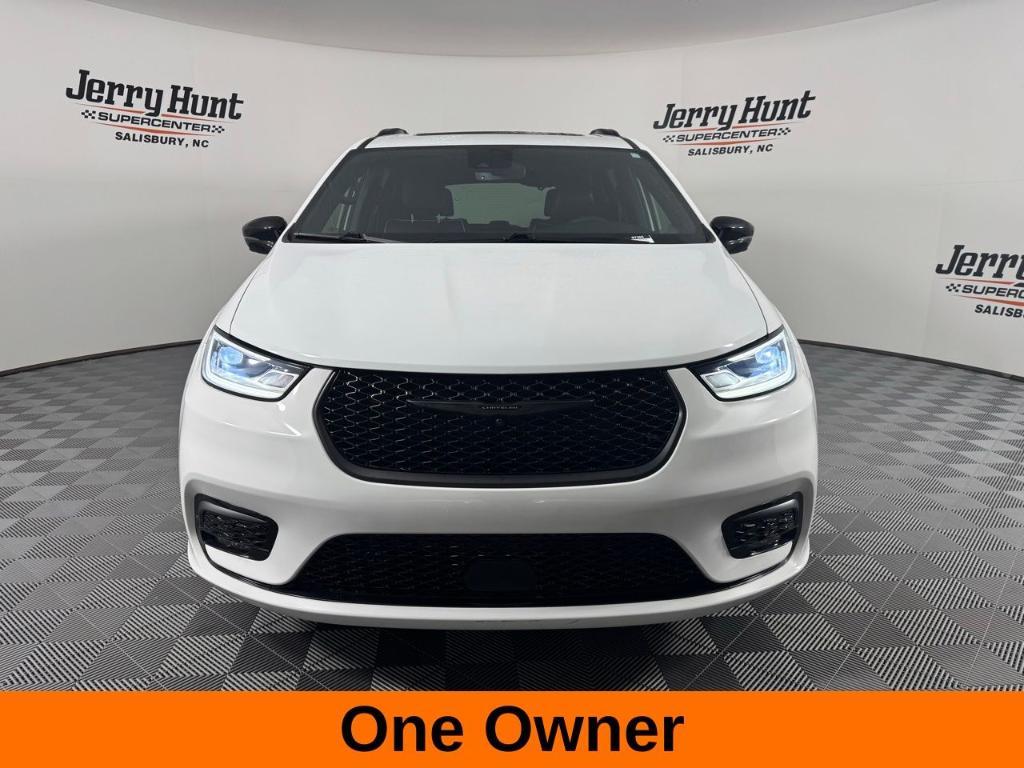 used 2024 Chrysler Pacifica car, priced at $38,000