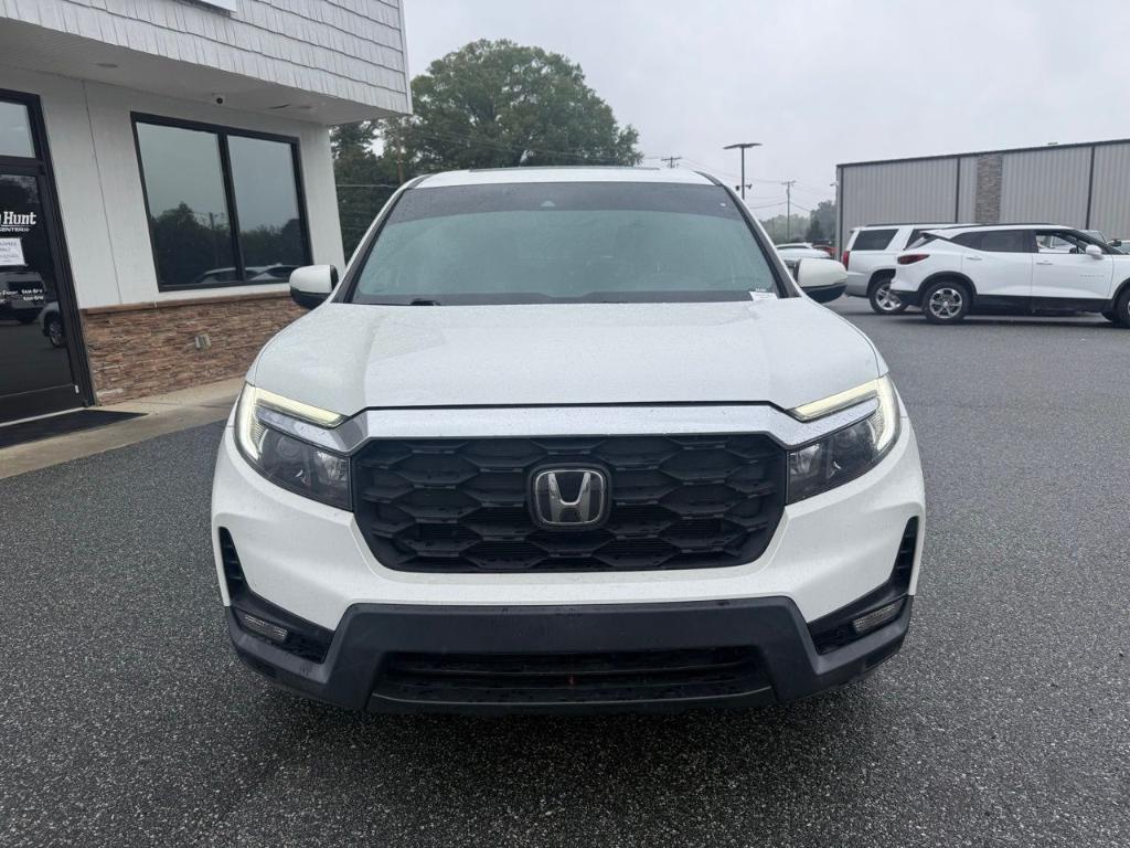 used 2022 Honda Passport car, priced at $27,500