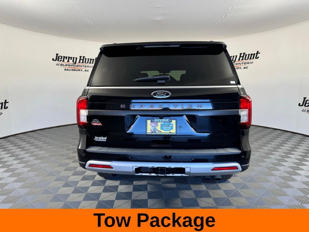 used 2022 Ford Expedition car, priced at $46,300