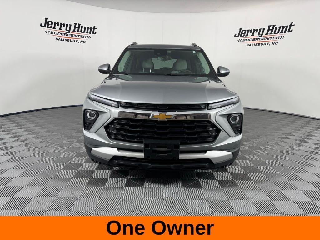 used 2024 Chevrolet TrailBlazer car, priced at $21,400
