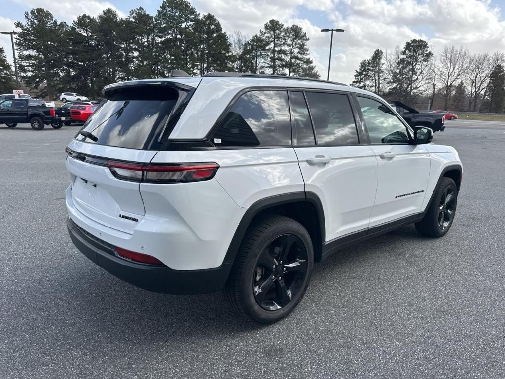 used 2023 Jeep Grand Cherokee car, priced at $29,500