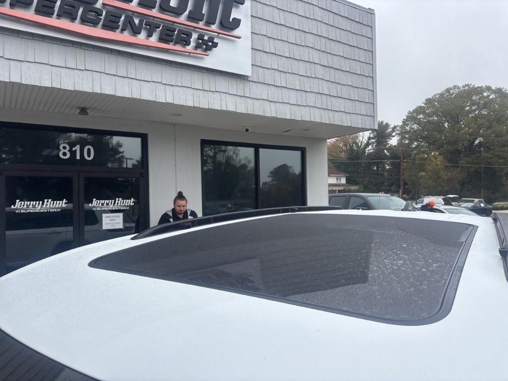 used 2022 Jeep Grand Cherokee L car, priced at $30,600