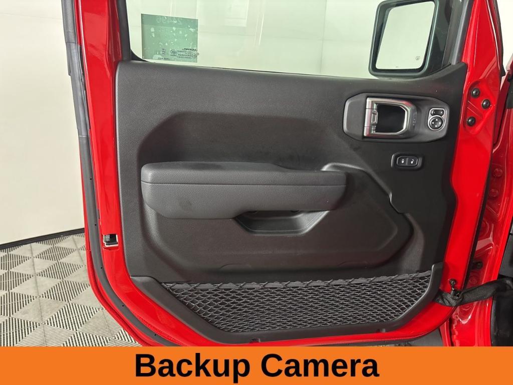 used 2025 Jeep Wrangler car, priced at $43,628