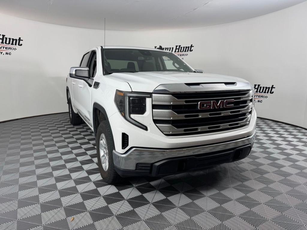 used 2023 GMC Sierra 1500 car, priced at $38,500