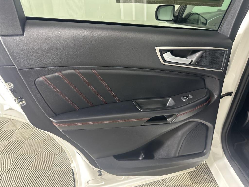 used 2021 Ford Edge car, priced at $19,100