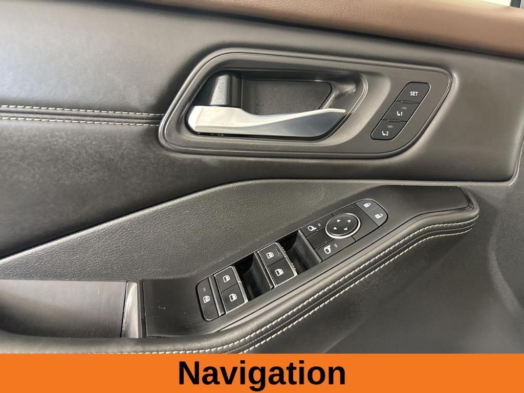 used 2022 Nissan Rogue car, priced at $27,900