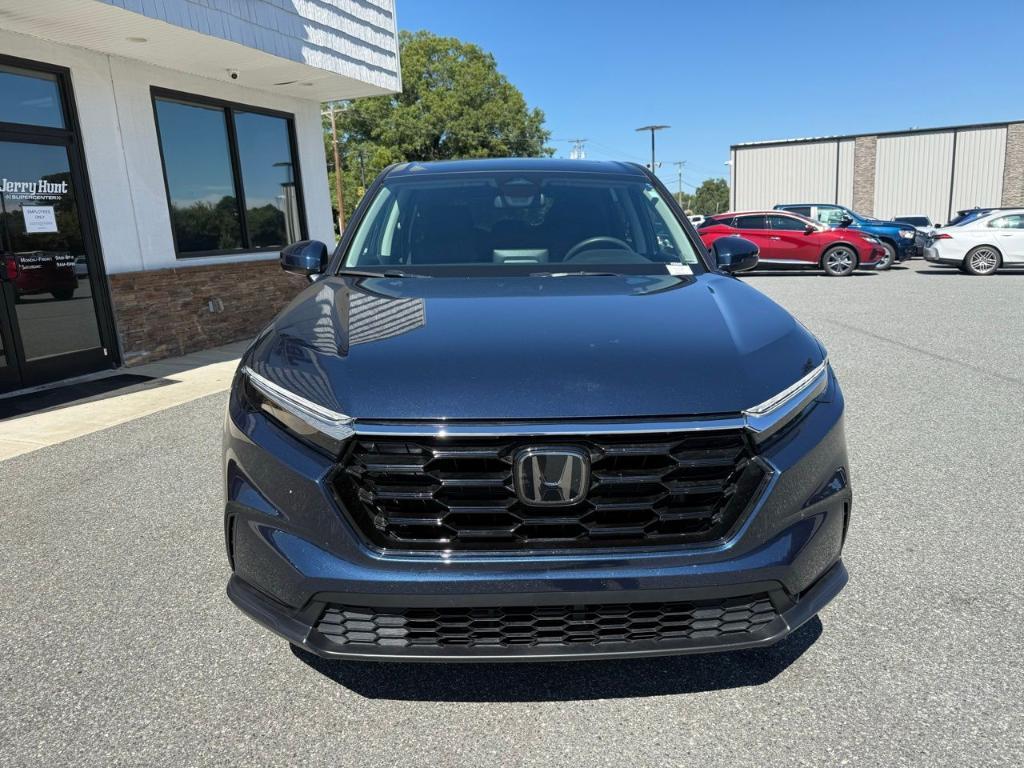 used 2025 Honda CR-V car, priced at $30,988