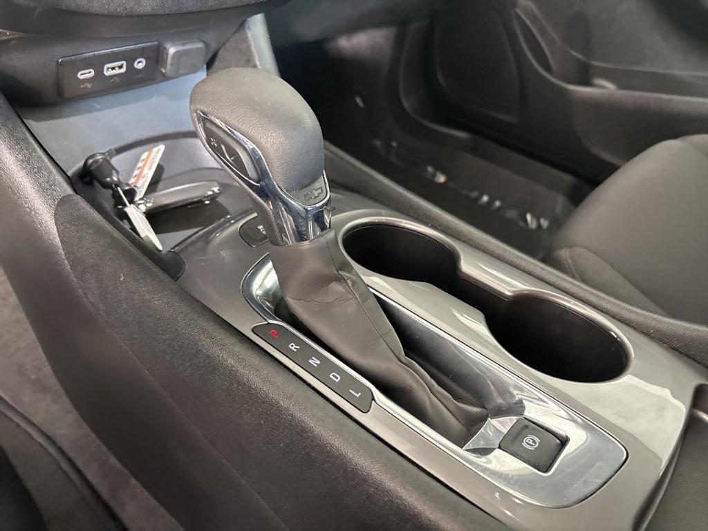 used 2024 Chevrolet Malibu car, priced at $19,400