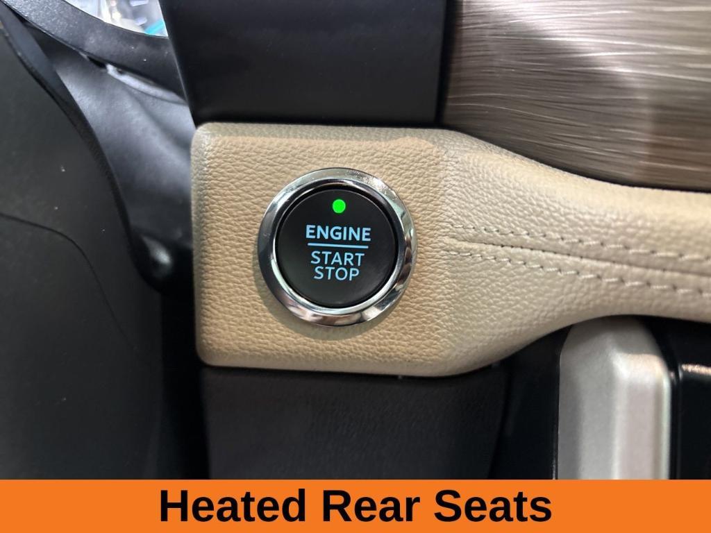 used 2024 Ford Expedition car, priced at $53,400