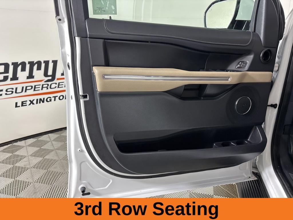 used 2024 Ford Expedition car, priced at $53,400