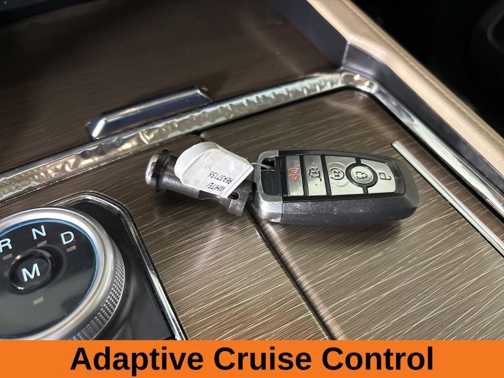 used 2024 Ford Expedition car, priced at $53,400
