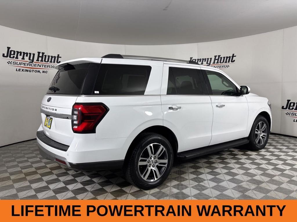 used 2024 Ford Expedition car, priced at $53,400