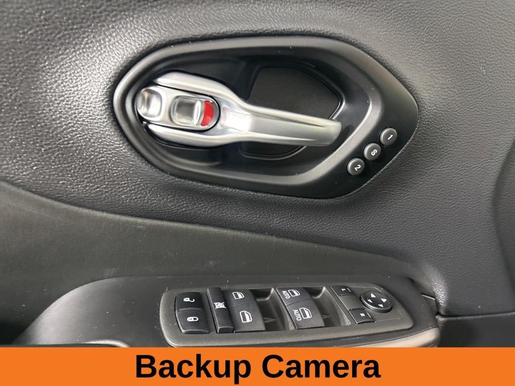 used 2022 Jeep Cherokee car, priced at $24,123