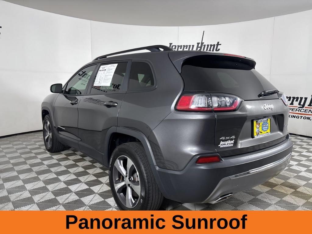 used 2022 Jeep Cherokee car, priced at $24,123