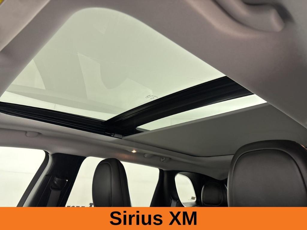 used 2022 Jeep Cherokee car, priced at $24,123