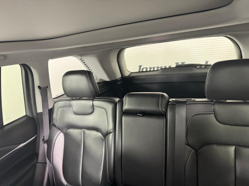 used 2022 Jeep Grand Cherokee car, priced at $31,142