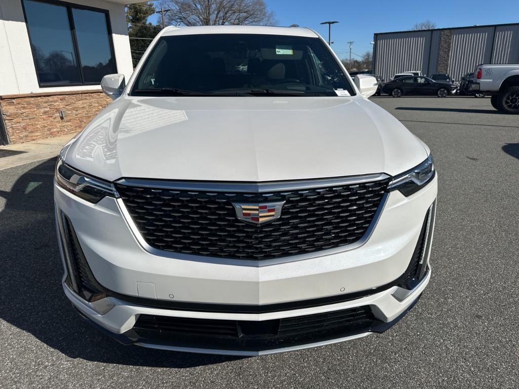 used 2021 Cadillac XT6 car, priced at $33,900