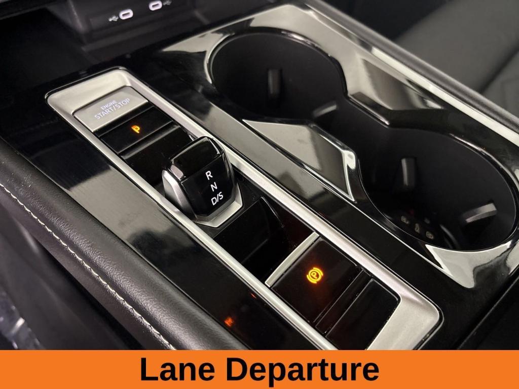 used 2024 Volkswagen Atlas car, priced at $33,500