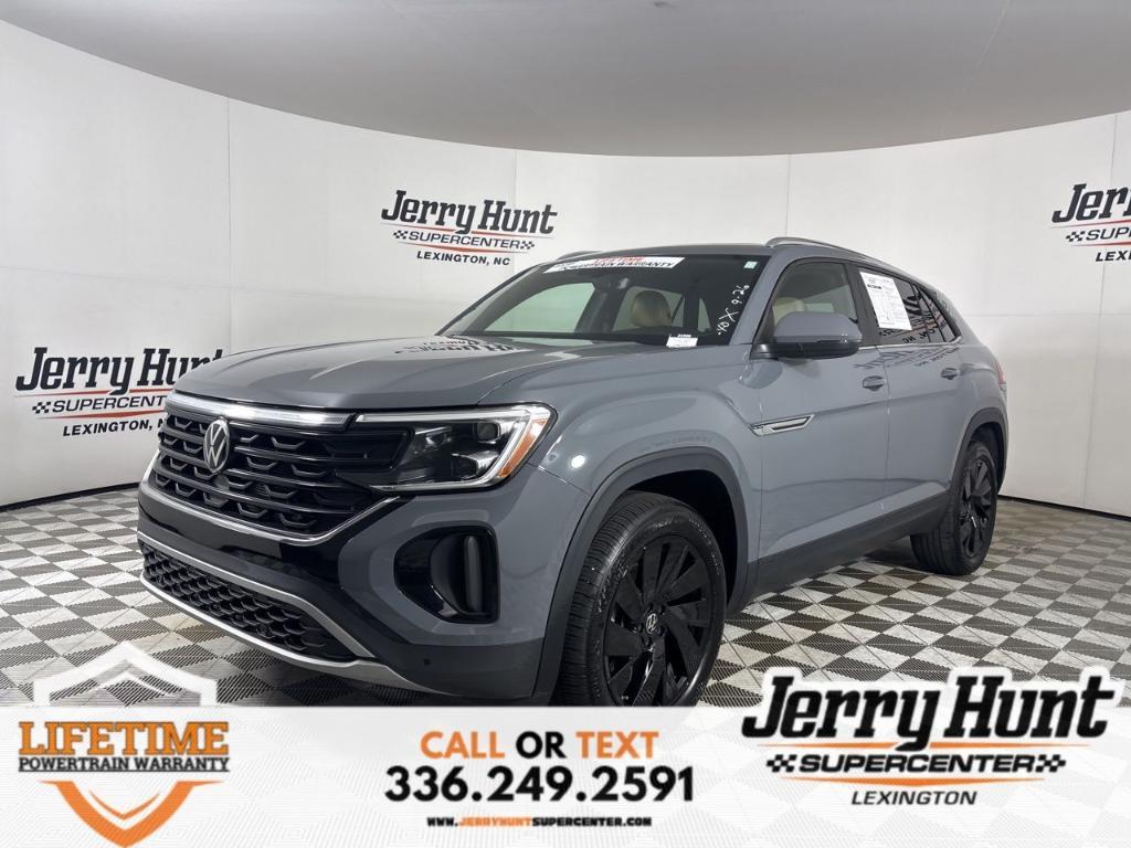 used 2025 Volkswagen Atlas Cross Sport car, priced at $38,500