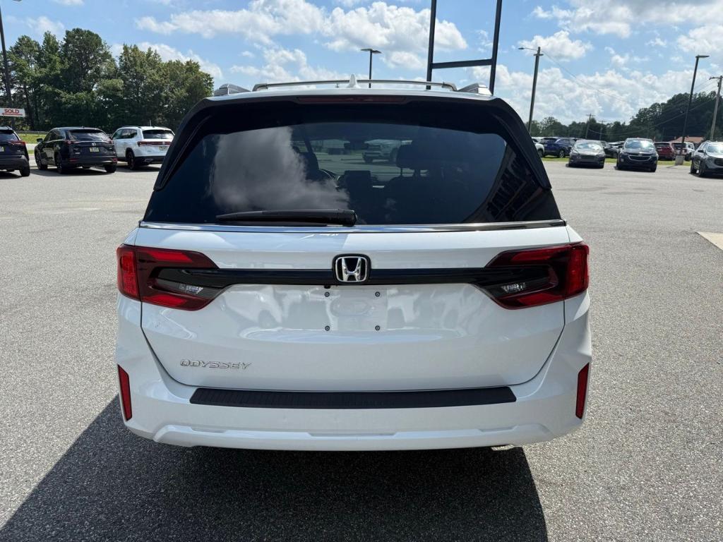 used 2025 Honda Odyssey car, priced at $41,372