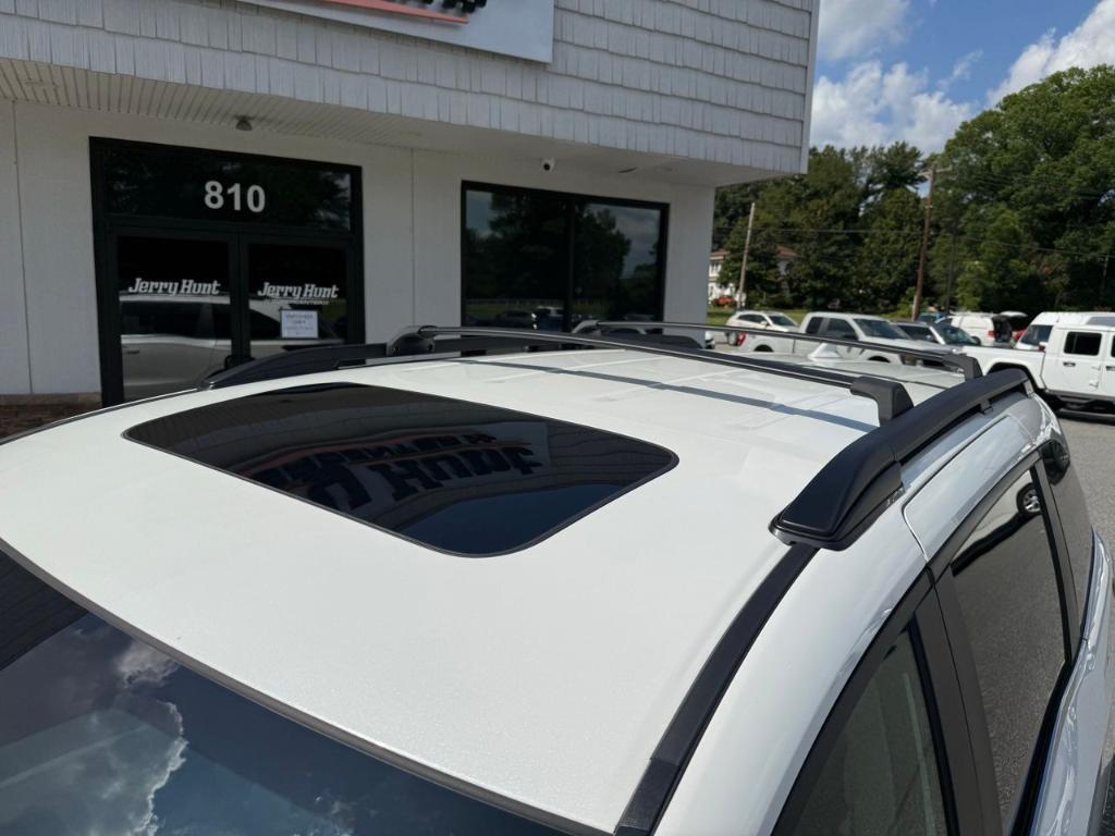 used 2025 Honda Odyssey car, priced at $41,372