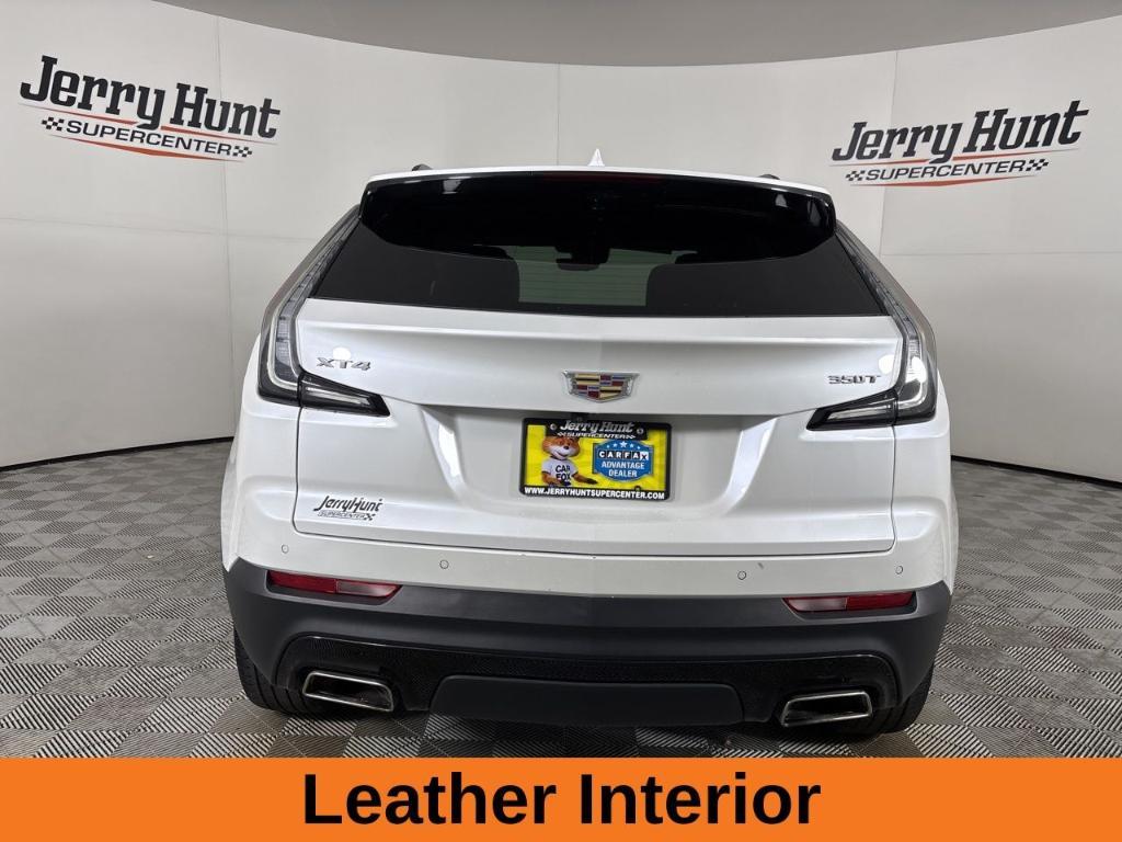 used 2022 Cadillac XT4 car, priced at $27,588