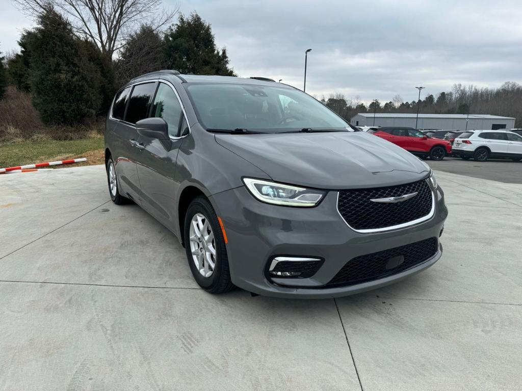 used 2022 Chrysler Pacifica car, priced at $21,000