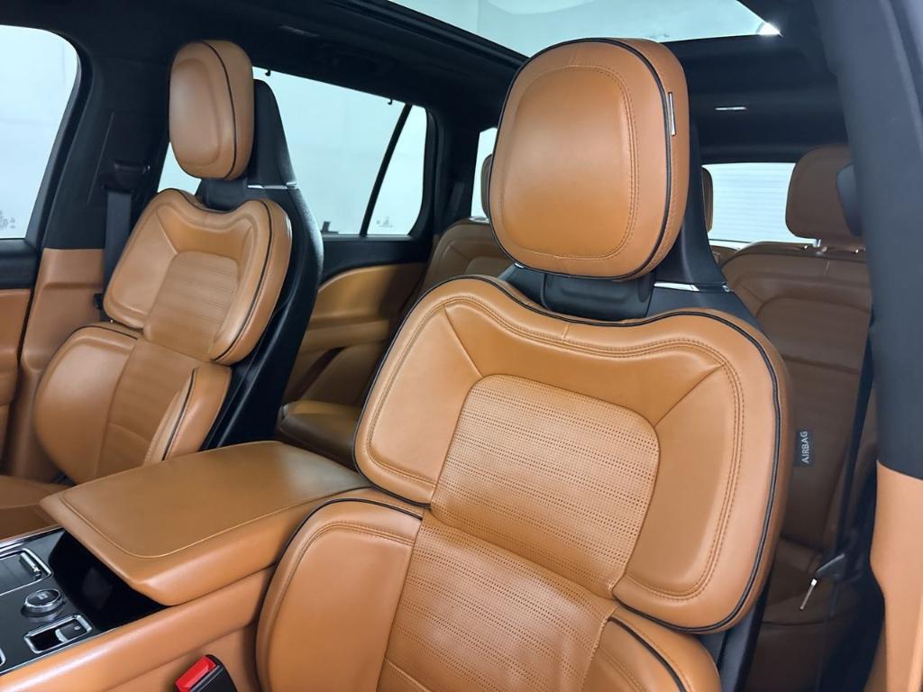 used 2021 Lincoln Aviator car, priced at $44,900