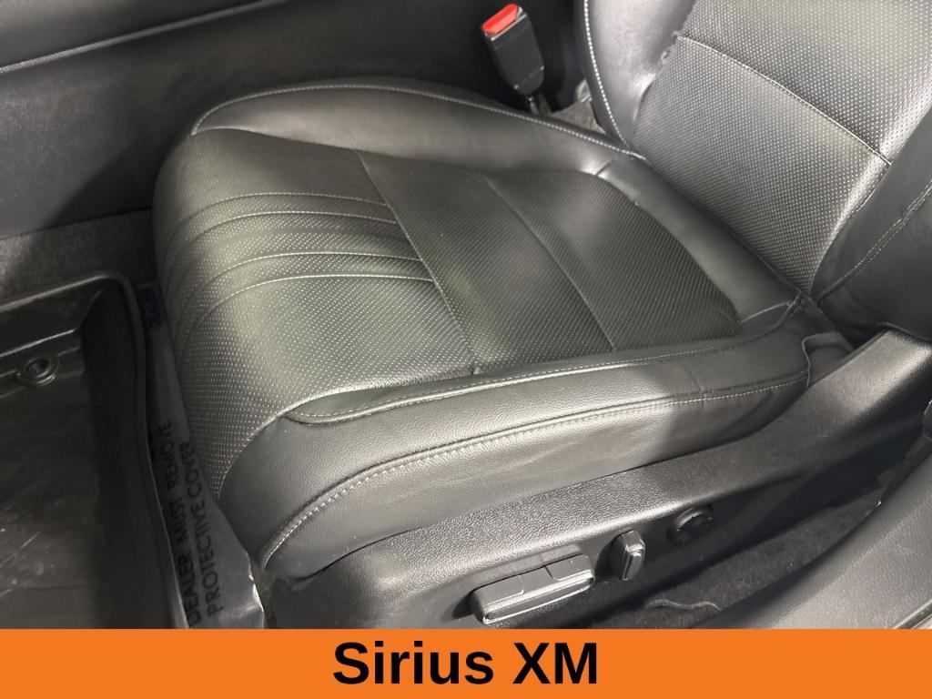 used 2022 Honda Accord Hybrid car, priced at $29,300