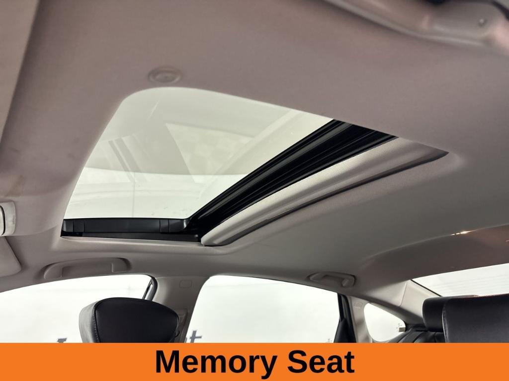 used 2022 Honda Accord Hybrid car, priced at $29,300
