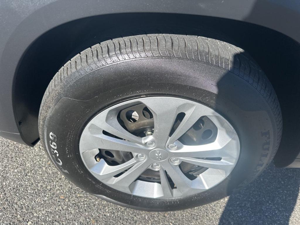 used 2024 Chevrolet Trax car, priced at $19,622