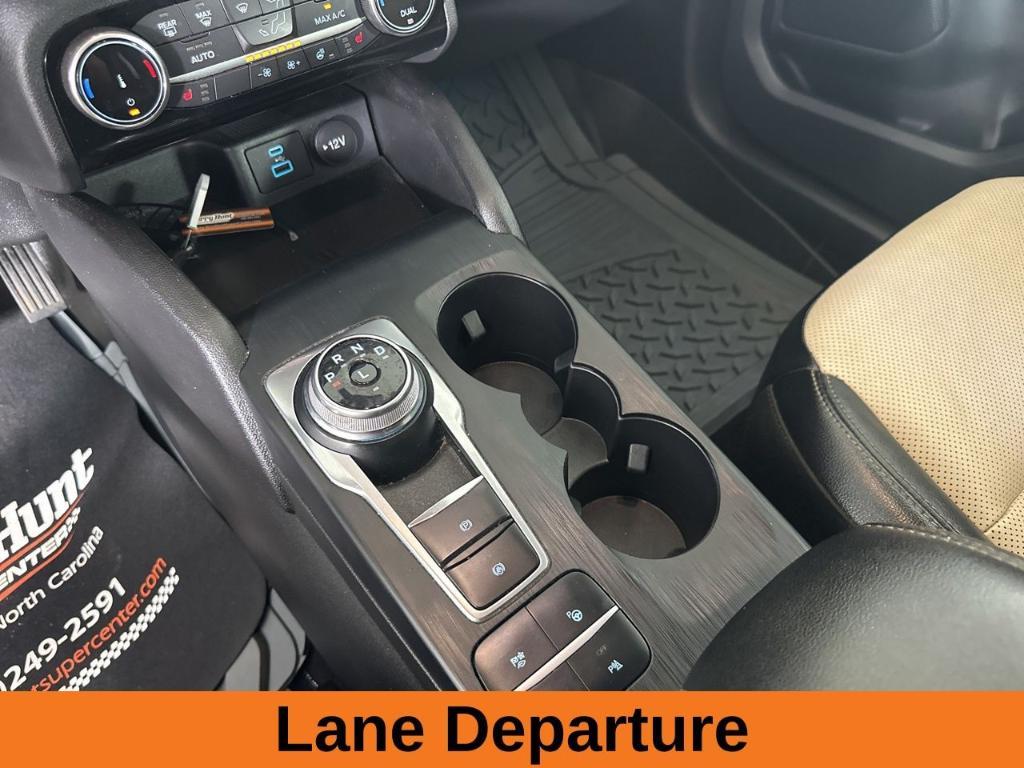 used 2022 Ford Escape car, priced at $24,400