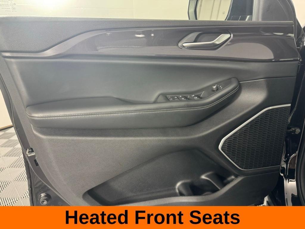 used 2021 Jeep Grand Cherokee L car, priced at $25,418