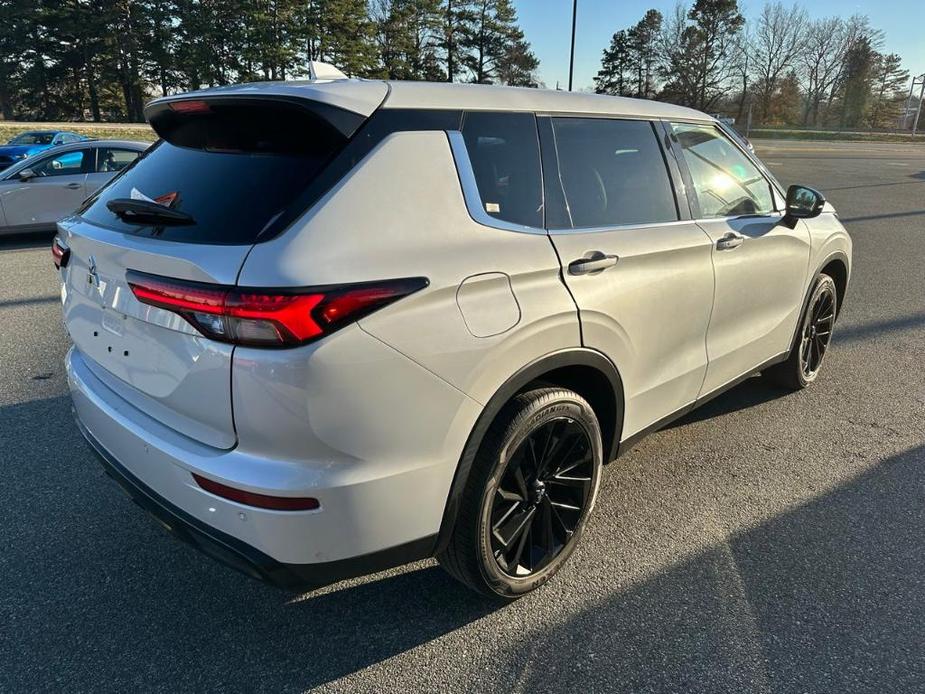 used 2022 Mitsubishi Outlander car, priced at $23,988