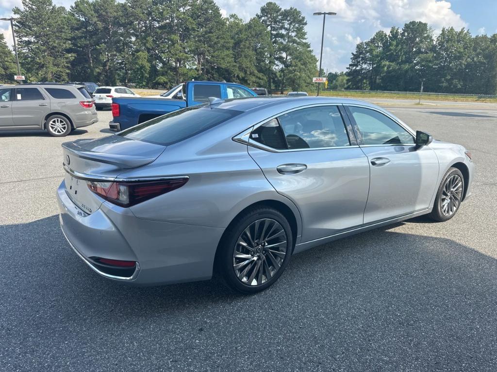 used 2024 Lexus ES 300h car, priced at $42,588