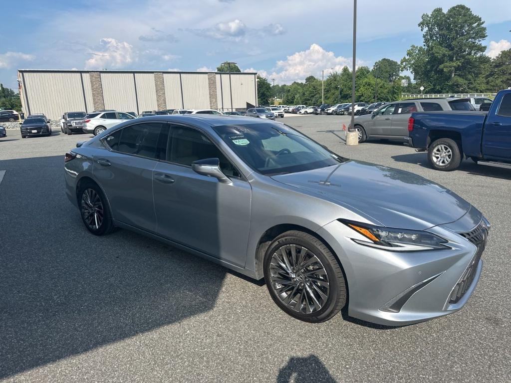 used 2024 Lexus ES 300h car, priced at $42,588